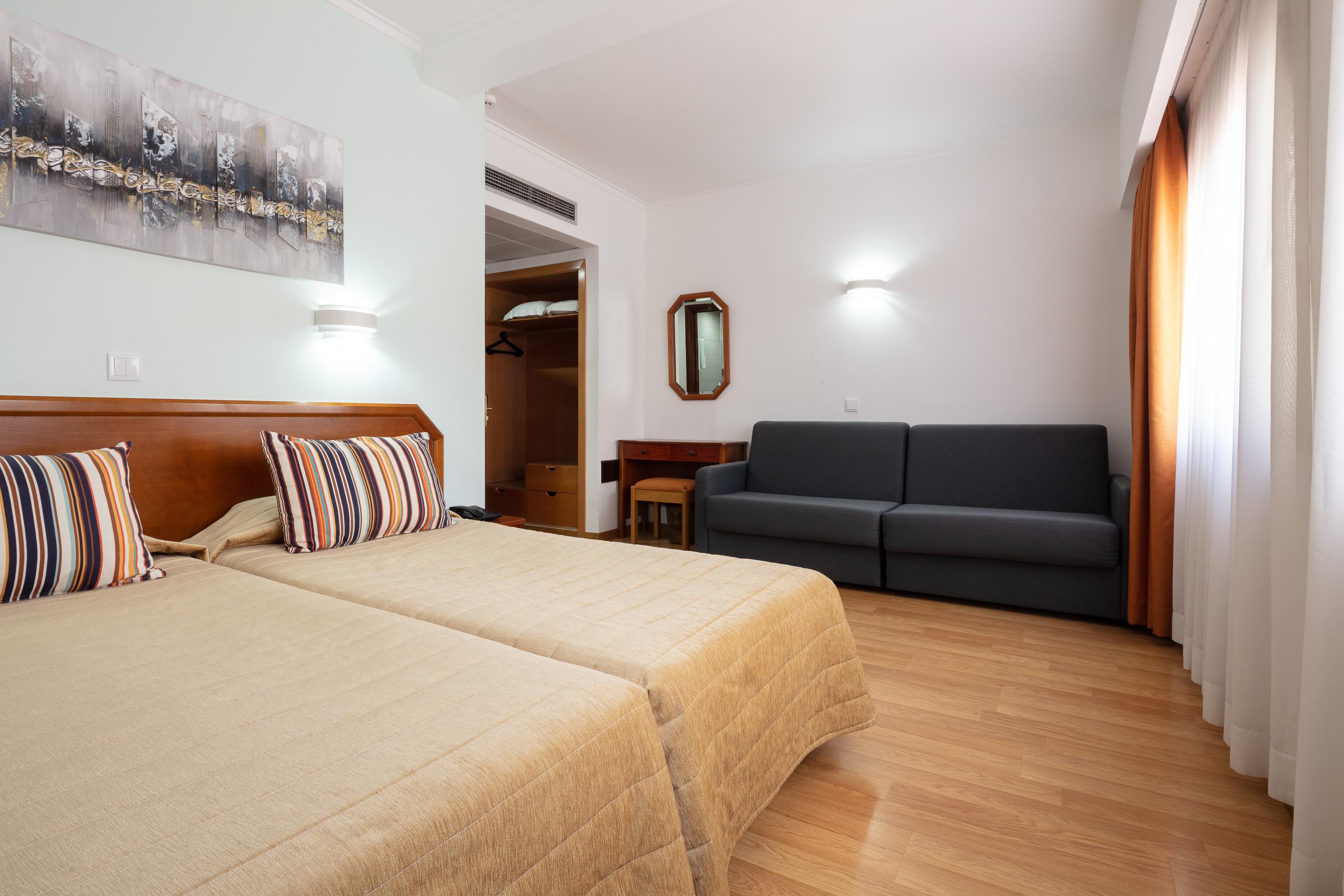 Hotel Anjos Lisbon Luaran gambar